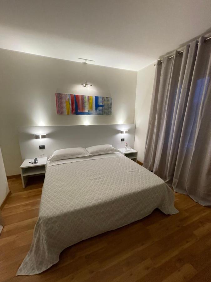 Albergo Ligabue Guastalla Exteriör bild