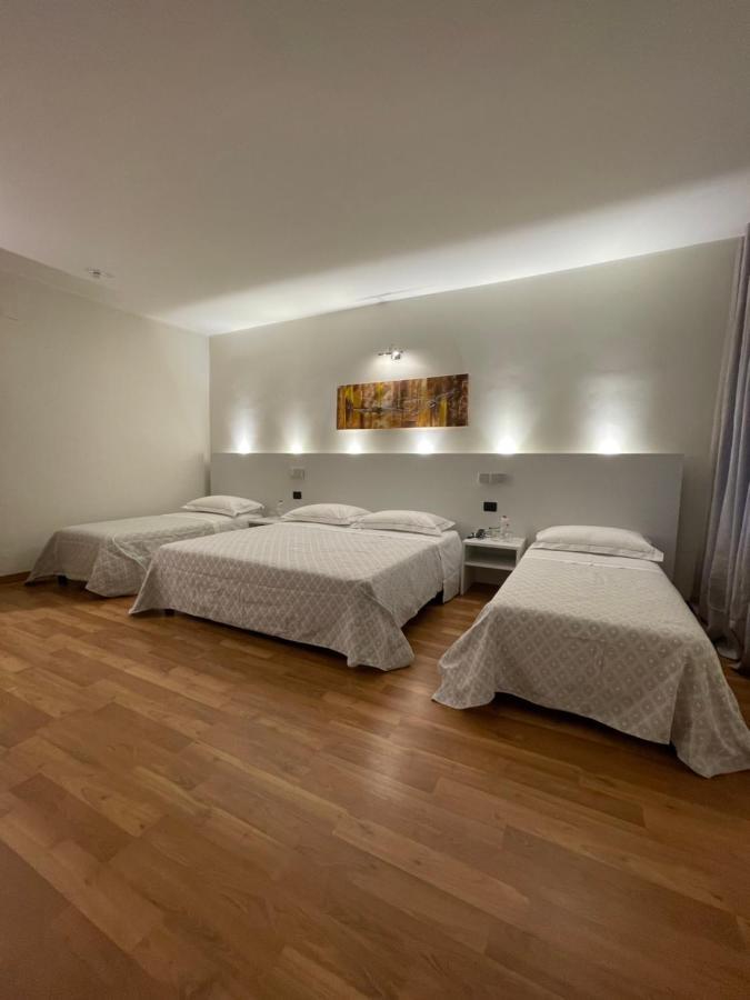 Albergo Ligabue Guastalla Exteriör bild