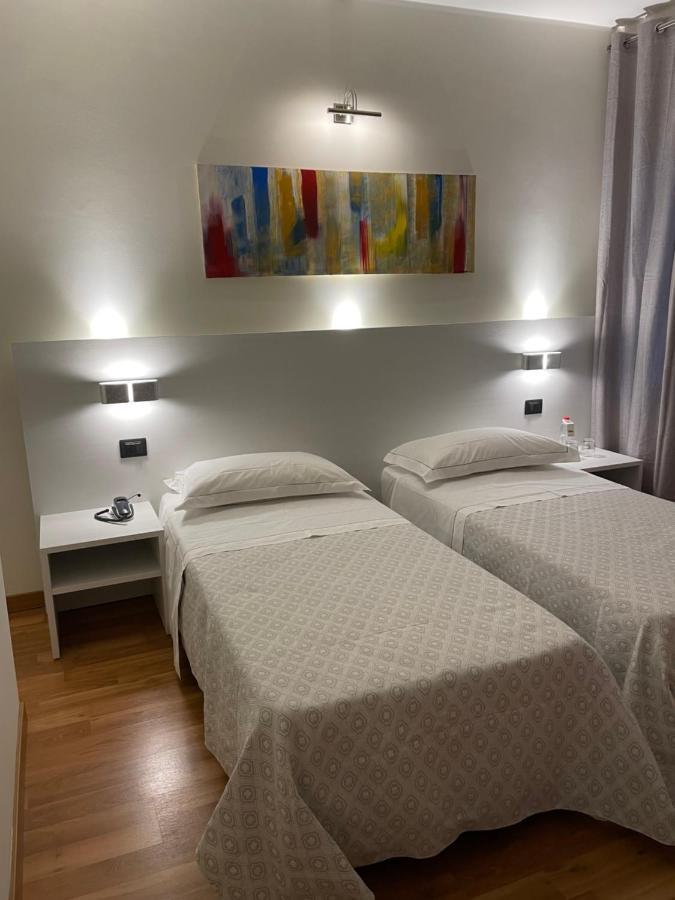 Albergo Ligabue Guastalla Exteriör bild