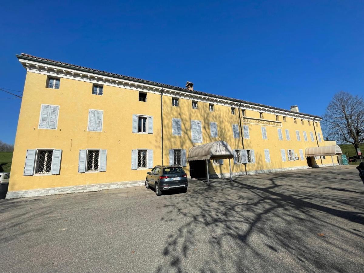 Albergo Ligabue Guastalla Exteriör bild